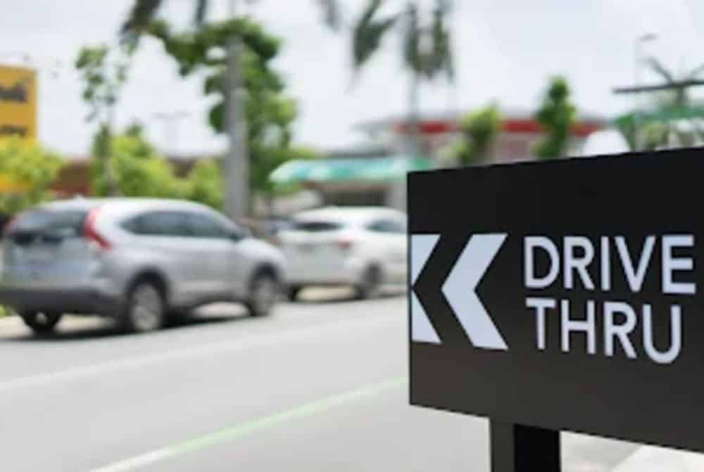 Drive Through Cleaning image